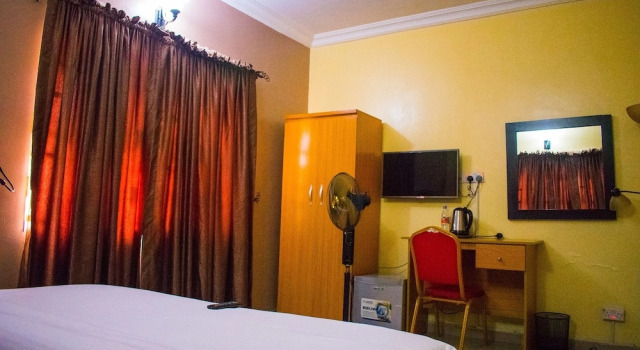 Номер Standard Esporta Suites - Agindingbi