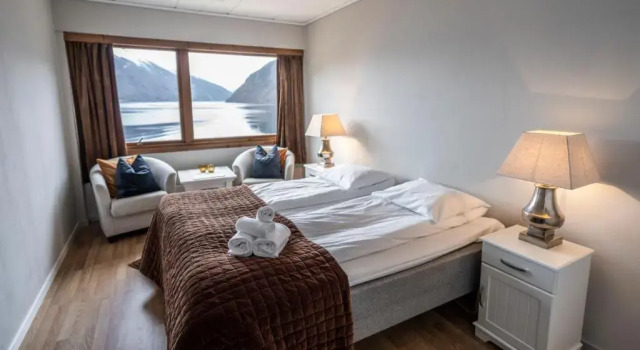Двухместный номер Standard Dragsvik Fjordhotel