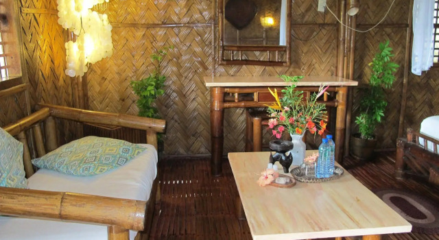 Coco Beach Island Resort, Prenota Resort Hotel 4 stelle a Mindoro, 4*