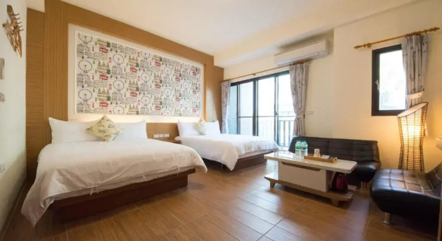 Standardní Čtyřlůžkový pokoj s balkonem Sioufu B&B