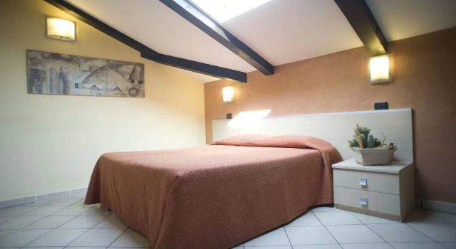 Hotel Villa Glicini, Boek Hotel SPA-hotels in Piemonte, SPA