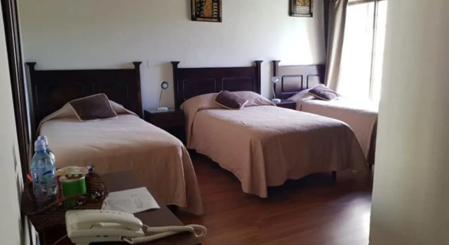 Comfort Hostel, Забронировать Хостел Зона 10 Гватемала-Сити