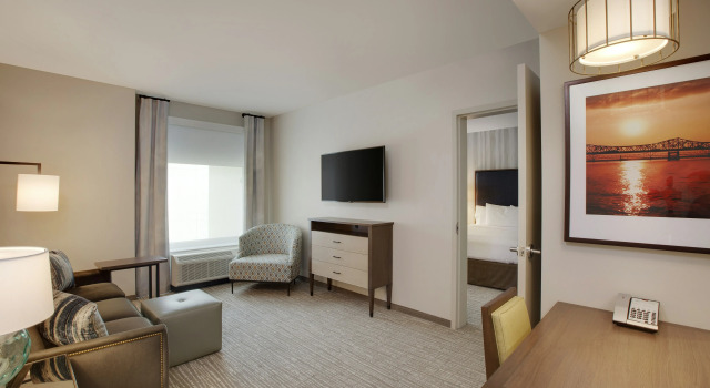 Homewood Suites by Hilton Louisville Downtown, KY