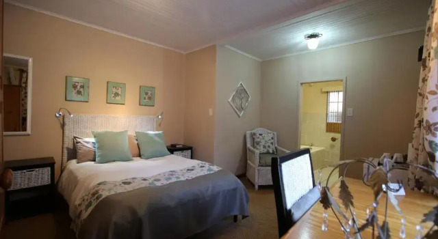 Двухместный номер Standard с видом на сад Big Tree B&B and Guest House