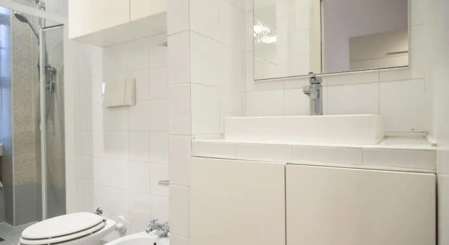Апартаменты White and Clean Apartment near Metro MM1