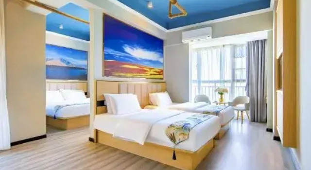 Люкс Fairyland Hotel (Kunming Chenggong High-Speed Railway Station)