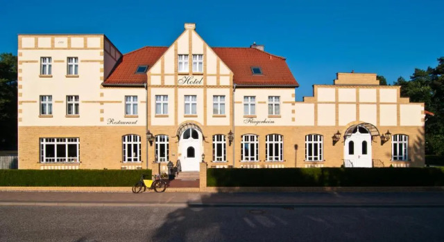 Hotel Fliegerheim, Book Hotel Borkheide 