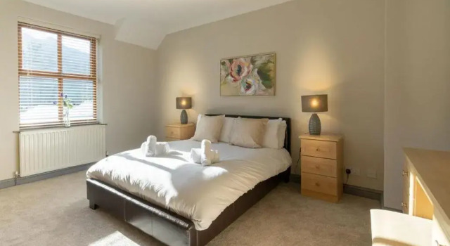 Коттедж с 4 комнатами Graiglwyd Springs Holiday Cottages