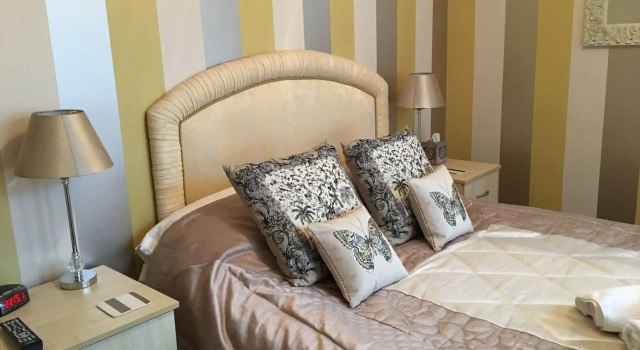 The Cherry Tree B&B, Забронировать Отель «постель и завтрак» Отели Исторического графства Суссекса с завтраком, Завтраки