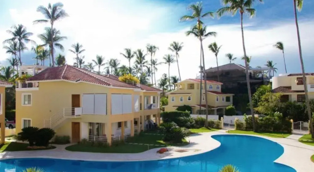 Номер Deluxe Tropical Villas at Los Corales Beach