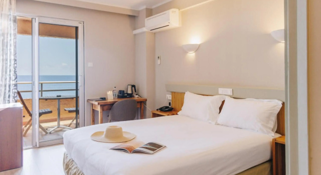 Alivi, Book Hotel Pietranera Cap Corse