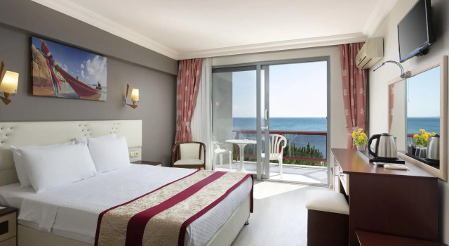 Hattuşa Vacation Beach Hotel