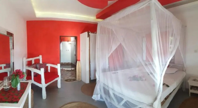 Stay.Plus Safina Beach House, Book Hotel Watamu 