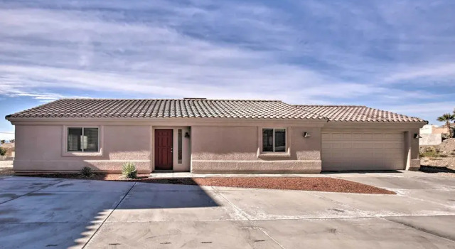 3 Mi to Beach & Boat Launch: Lake Havasu Home!, Забронировать Дом для отпуска Лейк-Хавасу-Сити штат Аризона