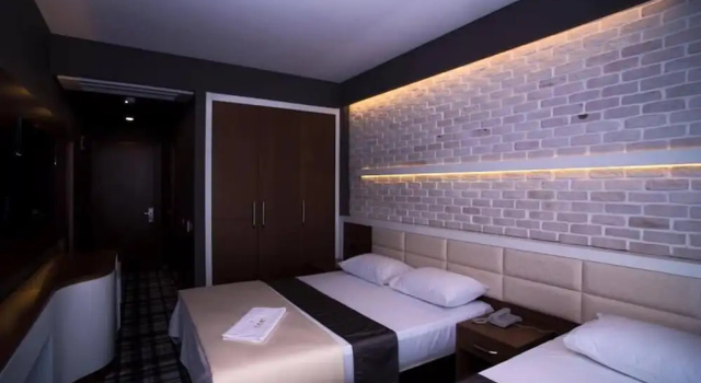 Двухместный номер Standard с красивым видом из окна Aripsas Hotel