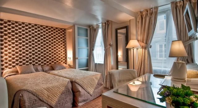 Трёхместный номер Standard Hotel Ile de France Opéra