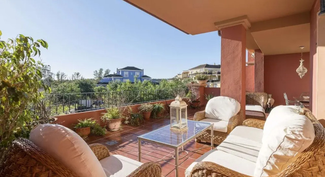 Spikes - Apartment In Sotogrande. Free Wifi, Buchen Sie Ferienwohnung San Roque Costa de la Luz Cadíz