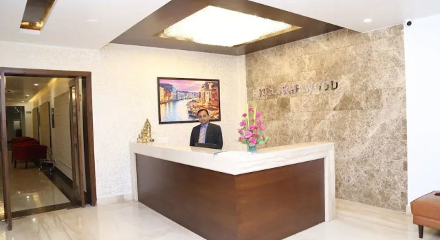 Hotel Star Wood, Rezervovat Hotel Déhrádún Uttarakhand