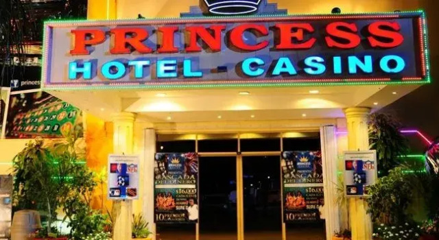Princess Hotel & Casino, Rezerwuj Hotel Hotele 3-gwiazdkowe w Corozal, 3*