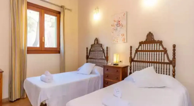 Els Garrovers - Villa With Private Pool. Free Wifi