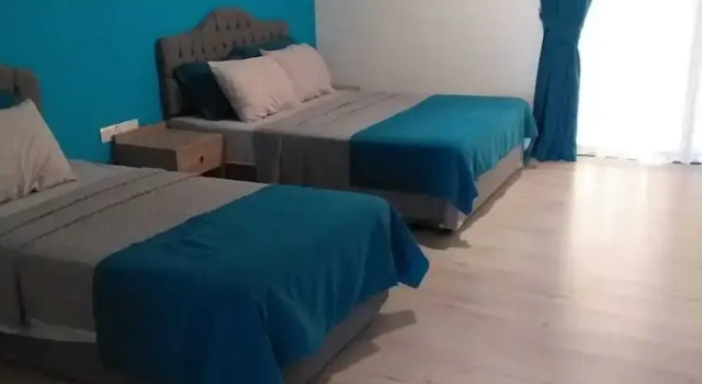 Трёхместный номер Standard с видом на море Livana Hotel