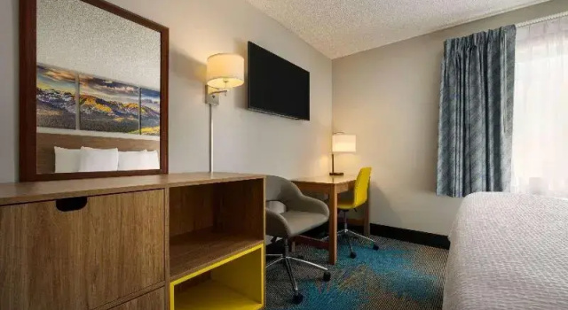 Двухместный люкс Days Inn by Wyndham Carbondale