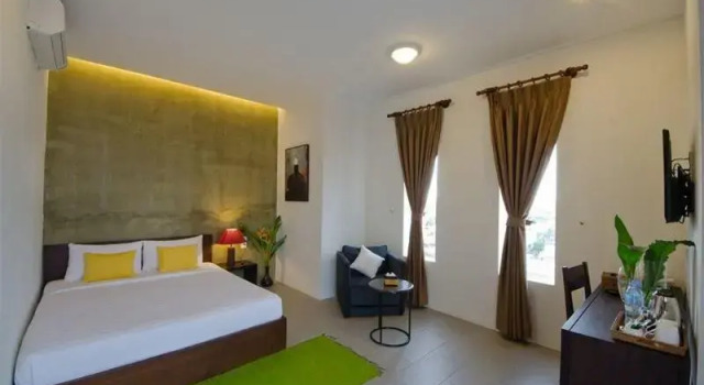 Двухместный номер Standard с балконом Kolab Sor Phnom Penh Hotel