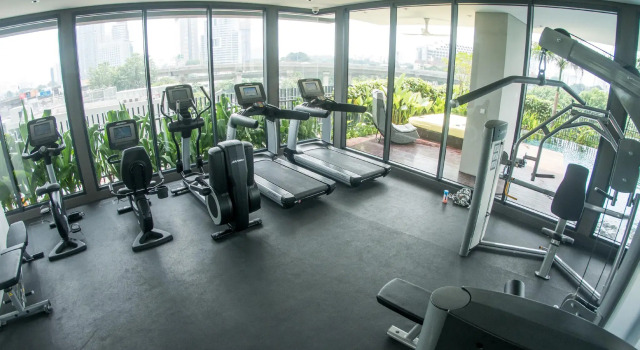 Three 28 Tun Razak by Widebed, Забронировать Отель Отели Kampong Gombak Utara с бассейном, Бассейн