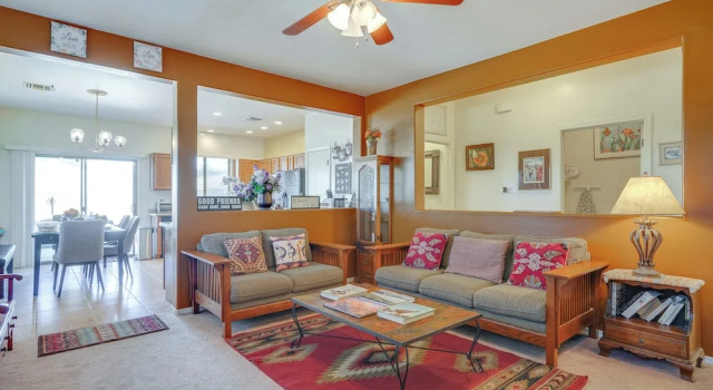 Коттедж с 4 комнатами Step-free Sahuarita Retreat! Patio + Pool Access