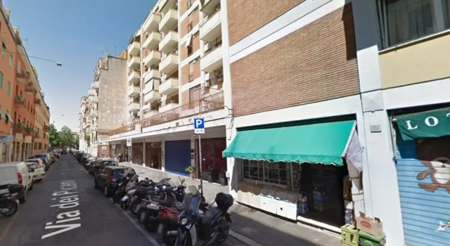 Bright and Colorful Flat in San Lorenzo, Забронировать Отель Сан-Лоренцо Рим, рядом с Вокзал Термини