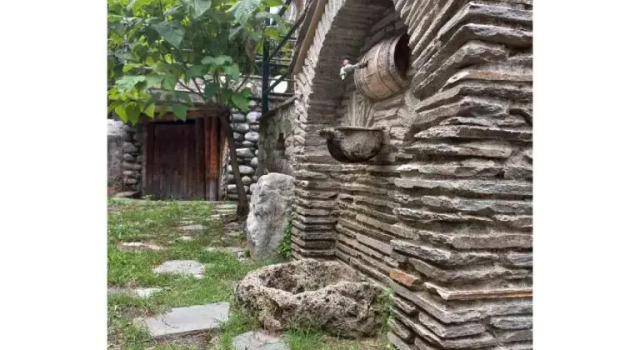 Апартаменты Potamolithos Suites