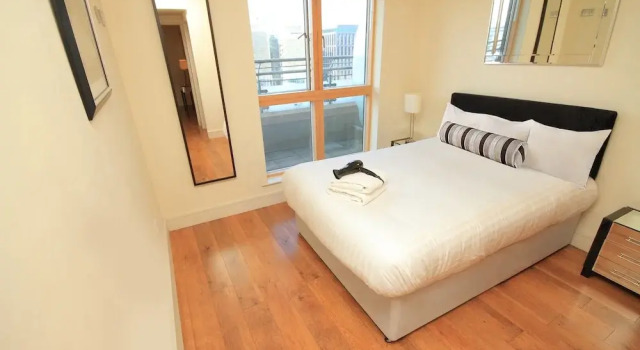 Sir John Rogersons Quay Penthouse, Забронировать Отель Отели Дублина 4 звезды, рядом с Стадион для собачьих бегов Шелбурн-парк, 4*