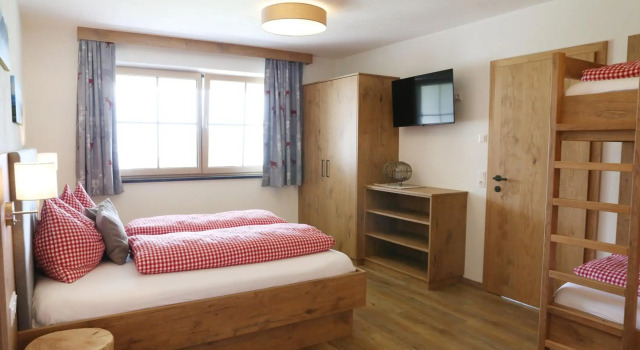 Lindbichlhof Urlaub am Bio Bauernhof, Rezerwuj Hotel St Johann im Pongau Salzburger Sportwelt