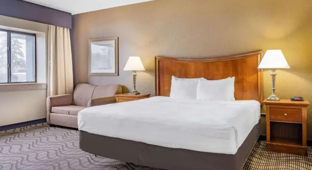 Номер Standard La Quinta by Wyndham Minneapolis-Minnetonka