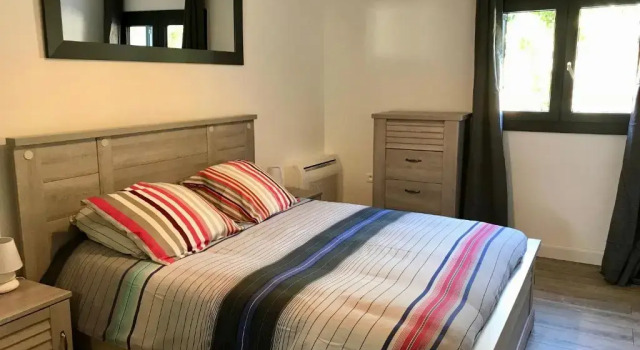 Appartement 80m2 dans Villa, Varaa Huoneisto Propriano 
