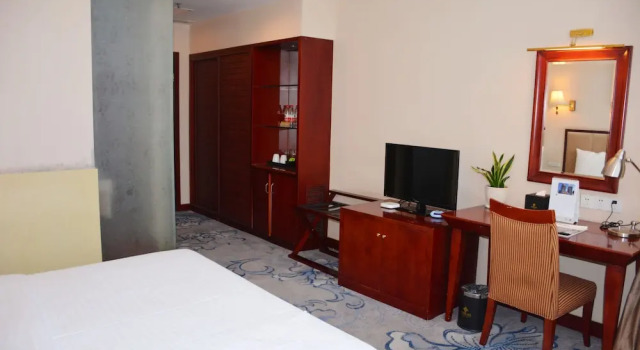 Двухместный номер Deluxe Nanjing Panda Jinling Hotel