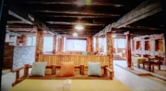 Carefree Valley Hostel, Book Hostel / Vandrerhjem Hostels i Shangri-La, Hostel / Vandrerhjem