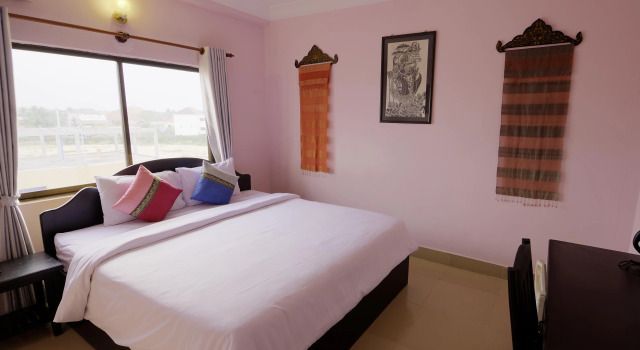 Popular Hotel & Spa, Boek Resort Hotels in Siem Reap met parkeren, Parkeren