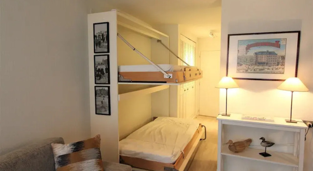 Апартаменты Studio in Het Zoute With Side Sea View