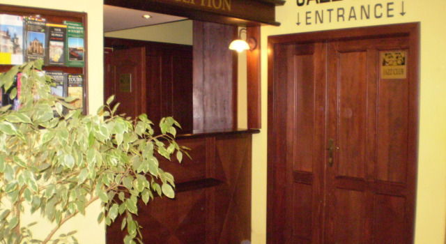 U Stare Pani - At the Old Lady Hotel
