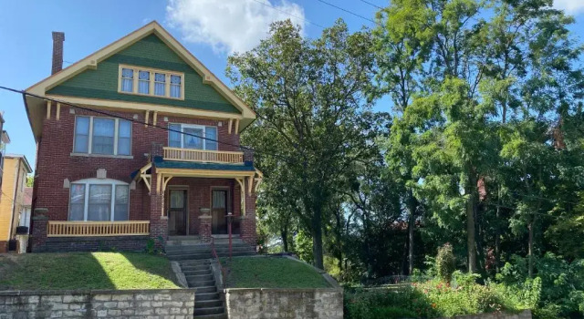 Апартаменты The Edmond an 1887 Arts & Crafts gem