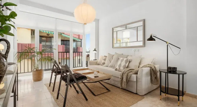Marvelous Waterfront apt in Fuengirola - Ref 73
