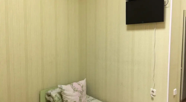 Karavella, Book Hotel Hoteller i Nikolayev med parkering, Parkering