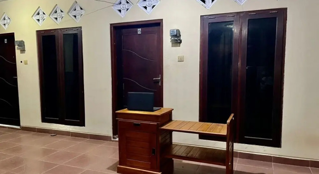 OYO Life 93504 Kost Krisna, Забронировать Отель Денпасар Denpasar Municipality