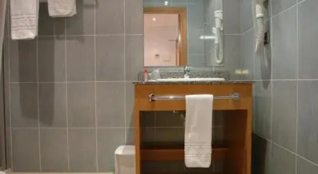 Hotel Font del Pla, Prenota Hotel La Jonquera Pirenei Catalani