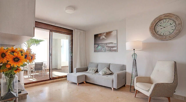 3 bedroom apartment garden and sea view, Book Apartment San Roque Costa de la Luz