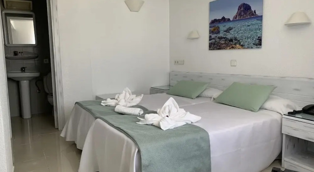 Двухместный номер Standard с видом на гавань Hostal Bellavista Formentera
