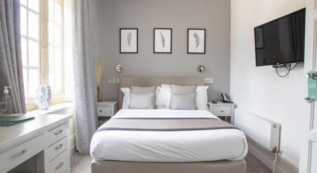Номер Standard Holm House - Stylish Coastal Suites - HEDD Spa - Silures Bar & Restaurant
