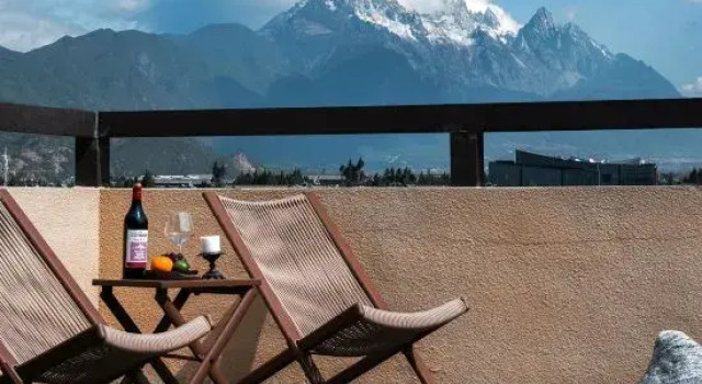 Lijiang Yingyuan village Snow Mountain Hotel, Prenota Hotel Hotel a Lijiang con parcheggio, Parcheggio