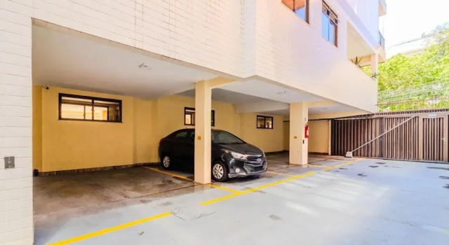 2B Apartment w/ Balcony Ads0103